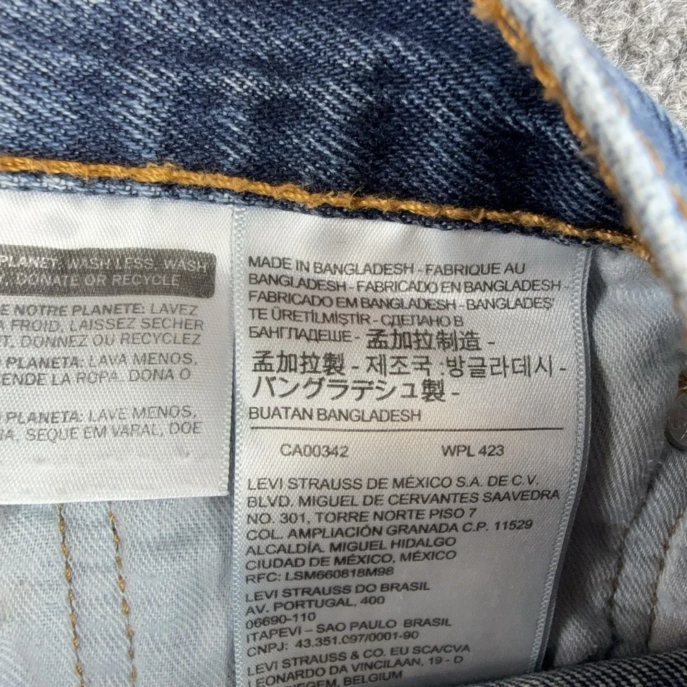 Levis 501 Jeans Mens 32x28 Blue Regular Straight Leg Medium Wash Denim Pants